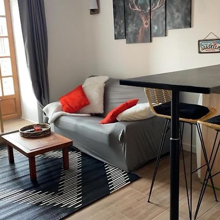 Appartement Avec Chambre Ouverte Bourg-Madame Eksteriør bilde