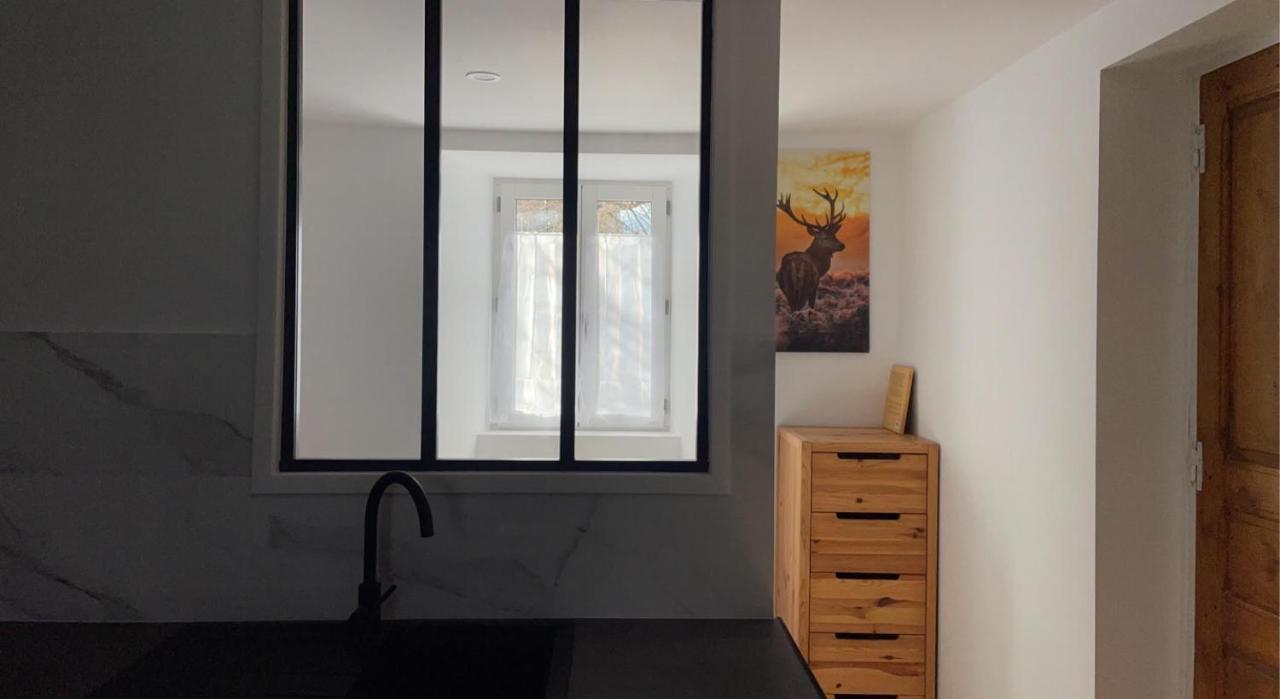 Appartement Avec Chambre Ouverte Bourg-Madame Eksteriør bilde